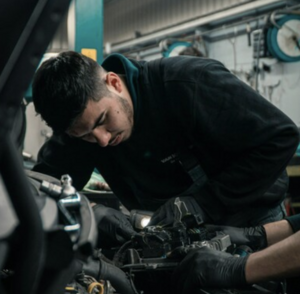 Garage D.M.K  Montreuil, Commerçant